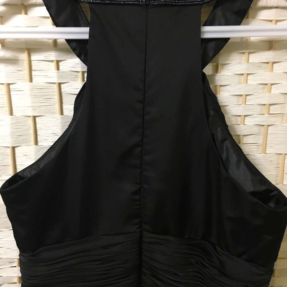 GALA/PROM DRESS - Picture 7 of 8